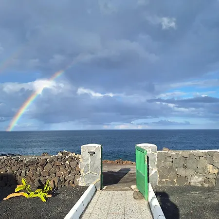 בית נופש Casita Pequena Lanzarote טגיסי